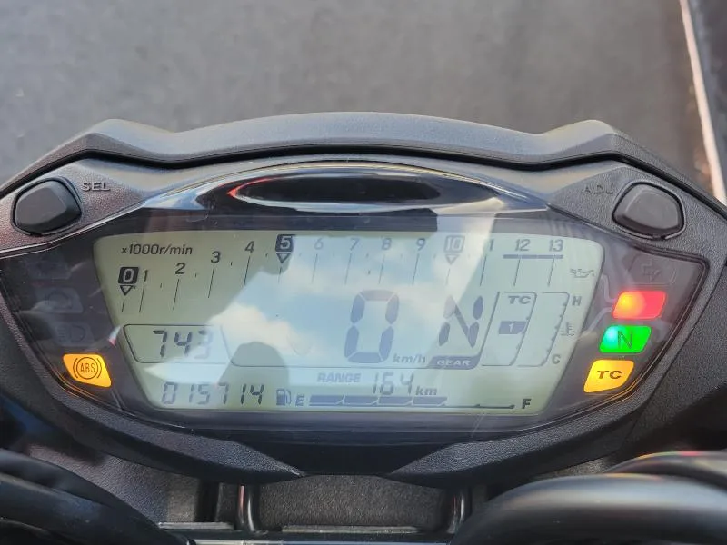 GSXS 750