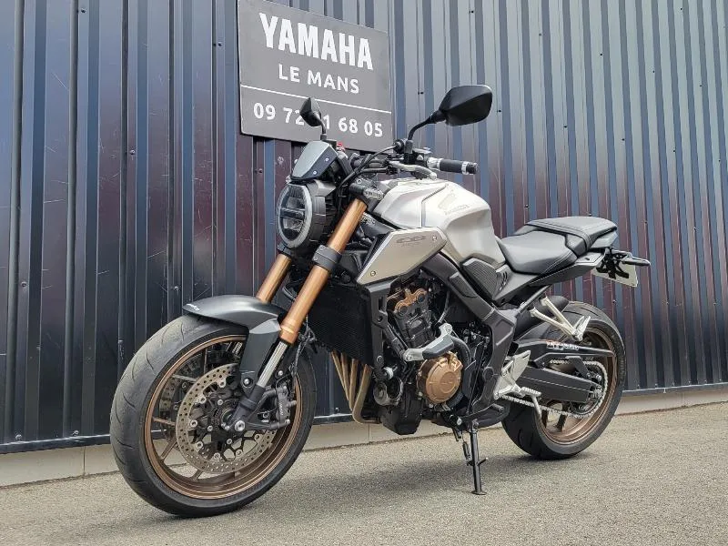 CB 650 R