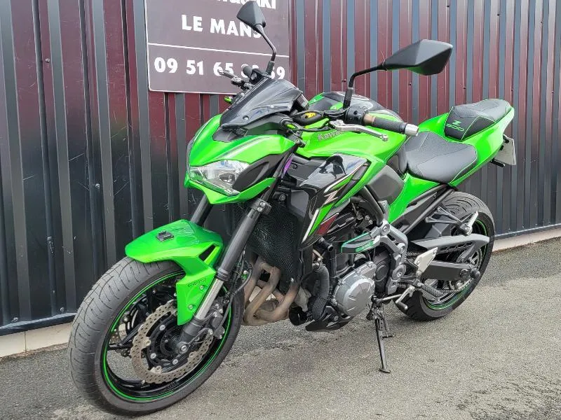 Z 900