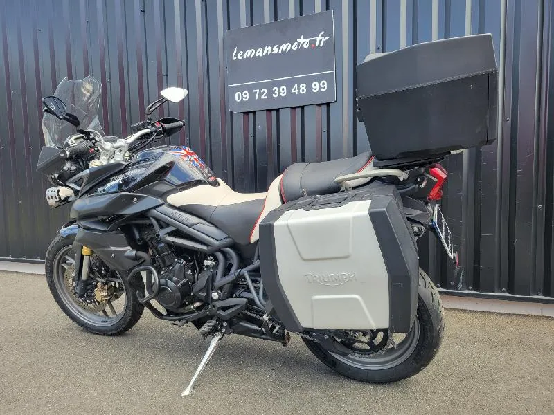 TIGER 800