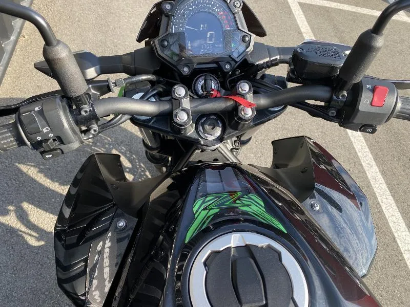 Z 400 SPORT