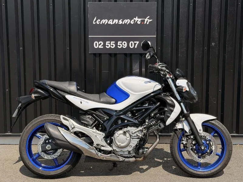 GLADIUS 650 2015