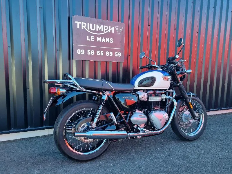 Bonneville T100