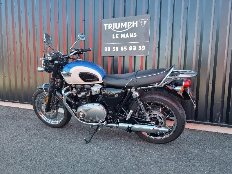 Bonneville T100