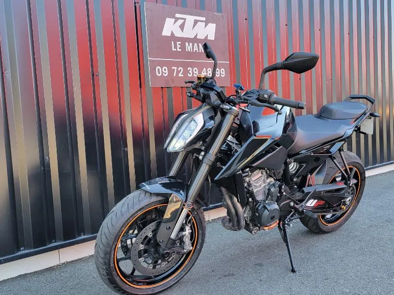 790 DUKE ABS