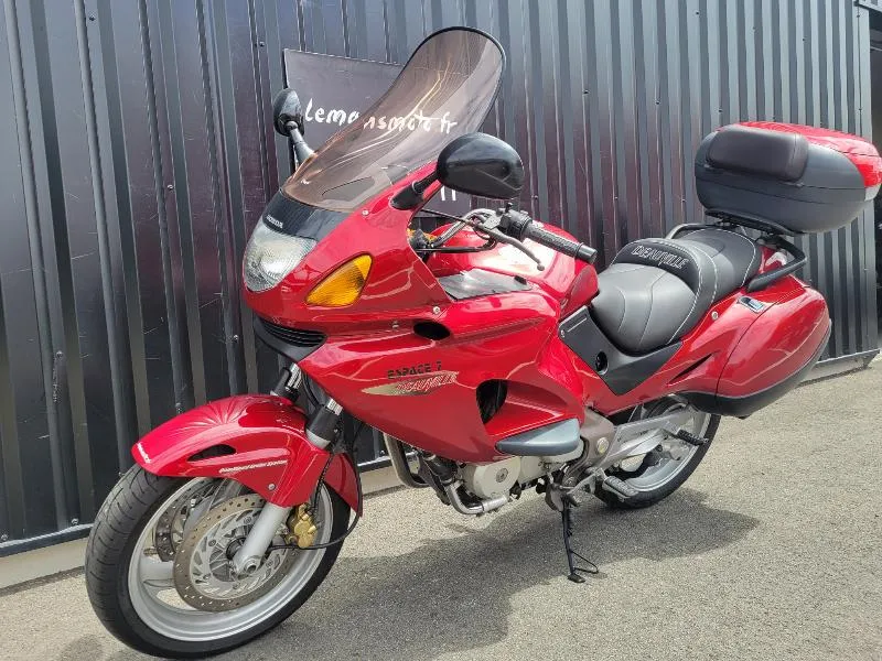 NT DEAUVILLE 650