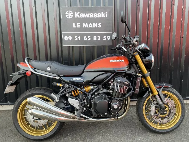 Z 900
