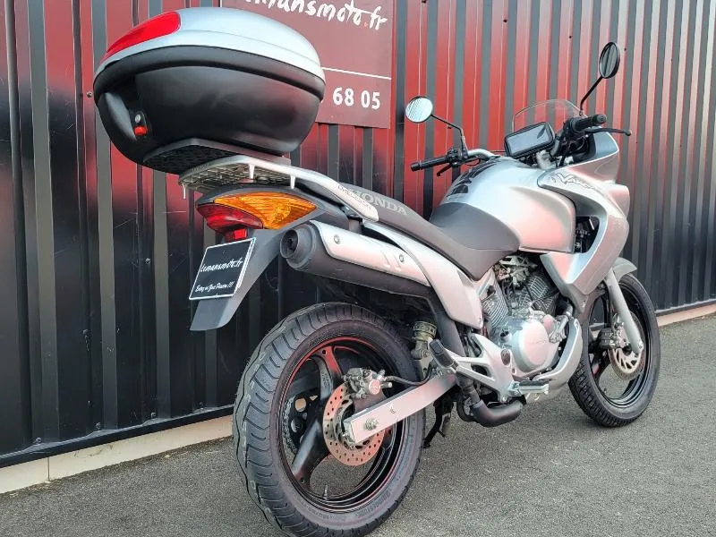 VARADERO 125