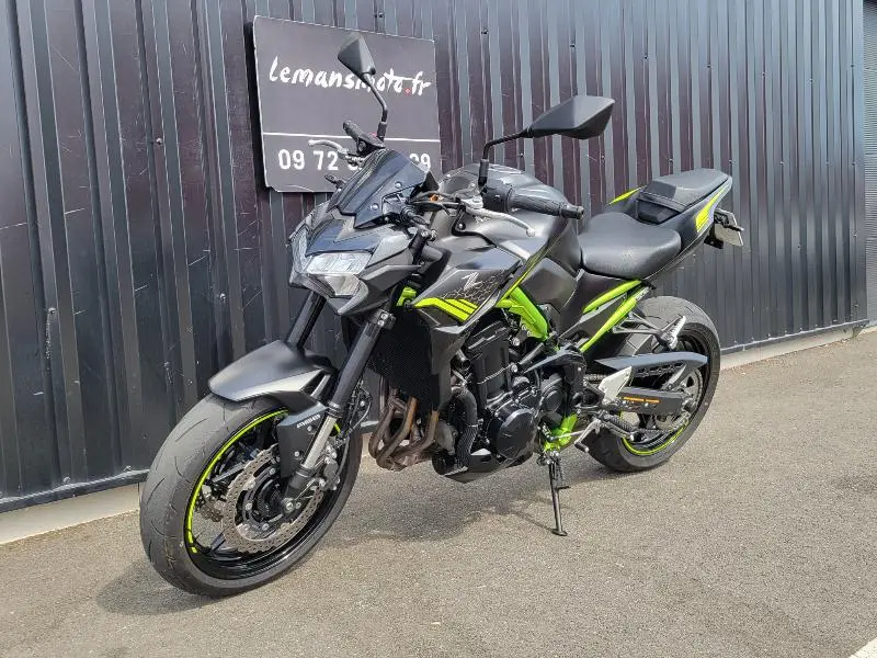 Z 900