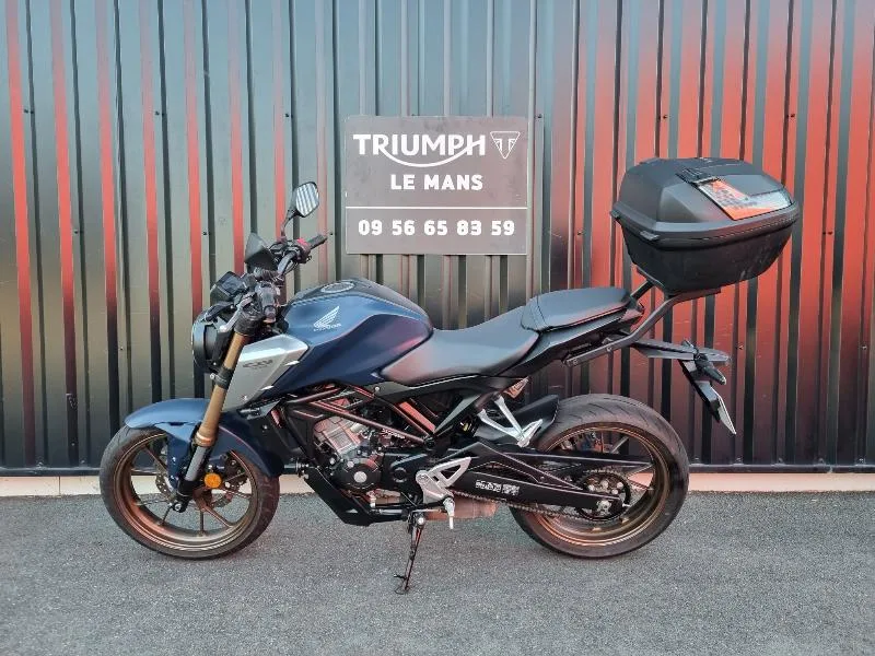 CB 125  R