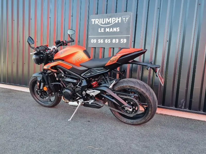 STREET TRIPLE 765 R A2