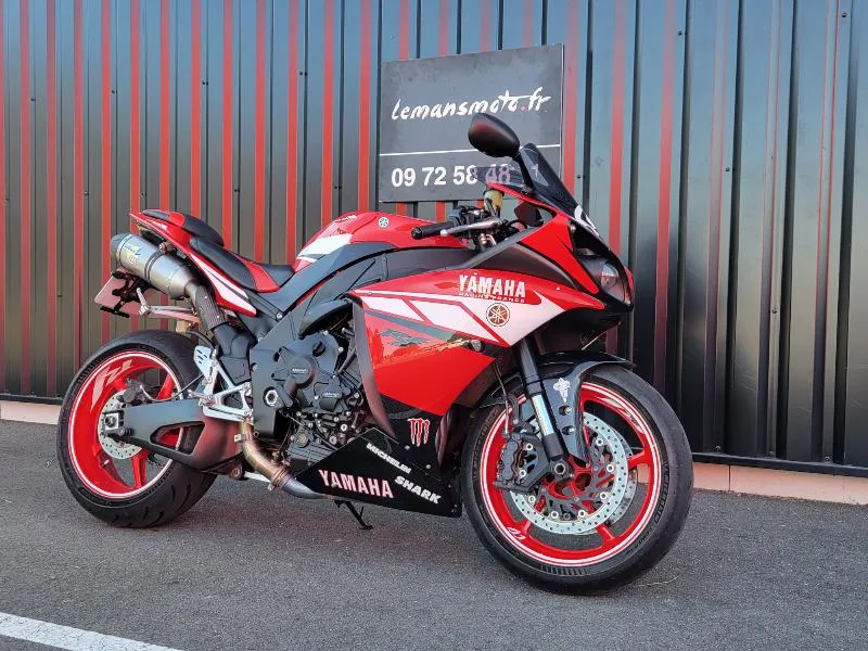 YZF 1000 R1 CROSS PLANE