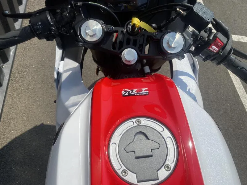 YZF 125 R ABS