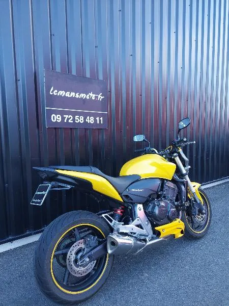 CB 600 F HORNET