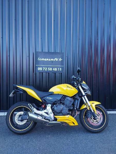 CB 600 F HORNET