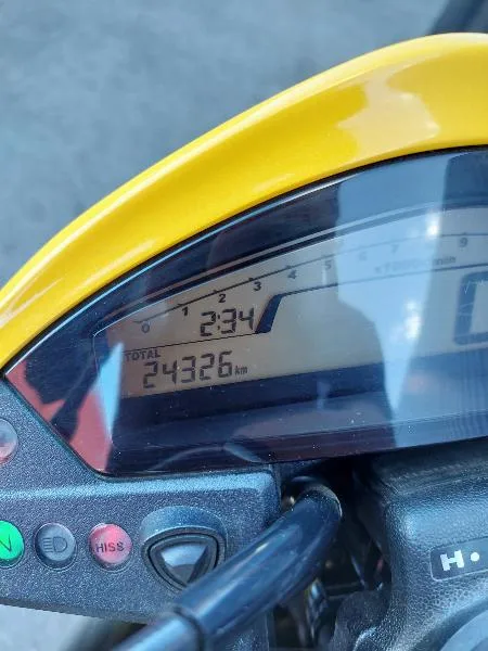 CB 600 F HORNET