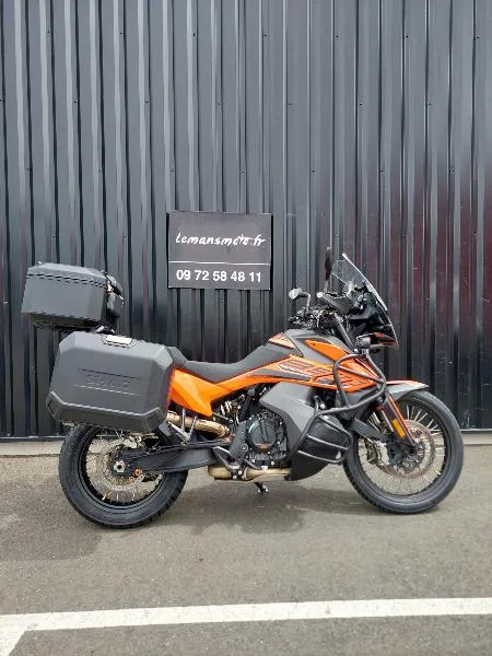 890 ADVENTURE