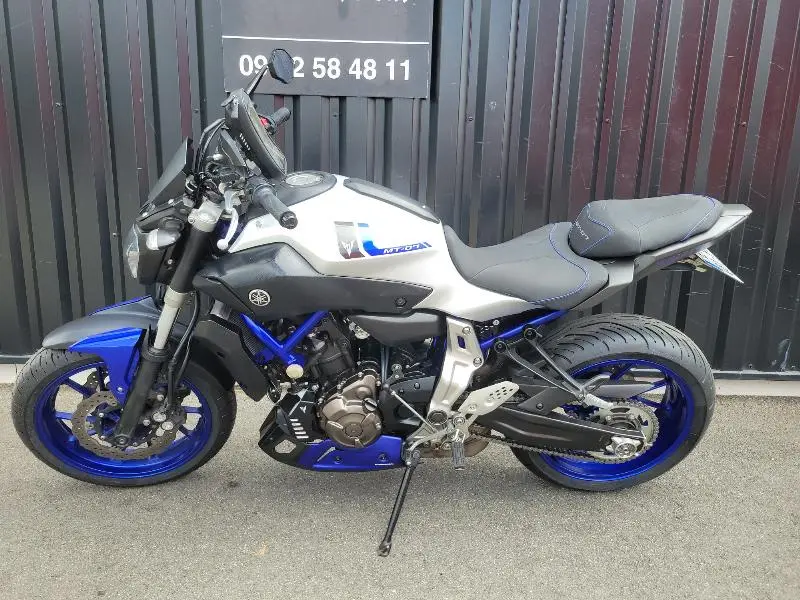 MT07