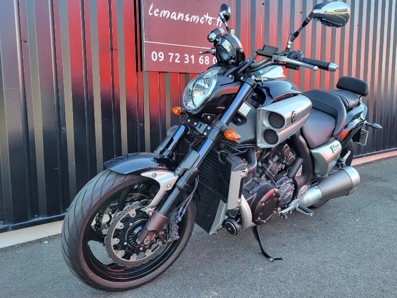 VMAX 1700