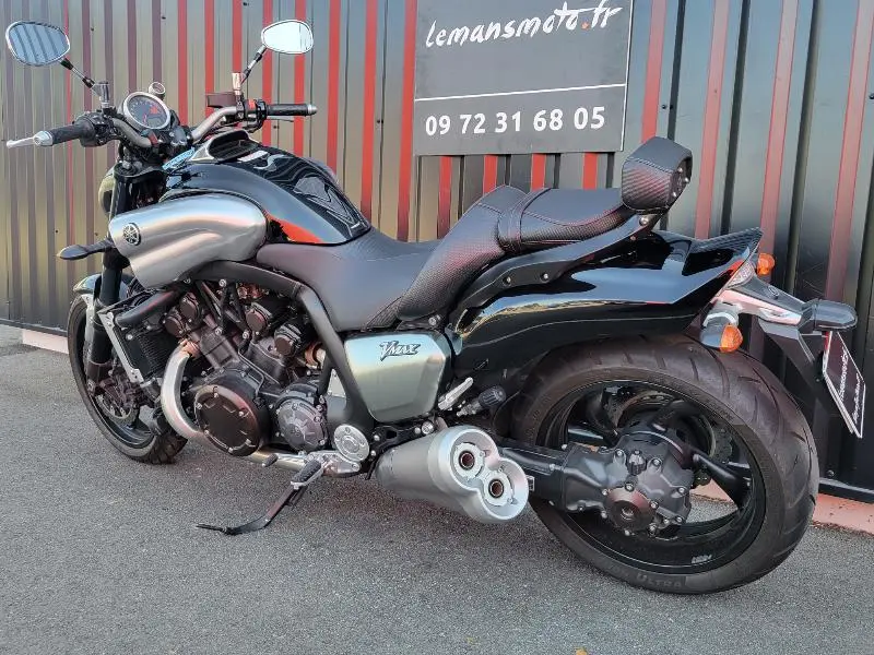 VMAX 1700