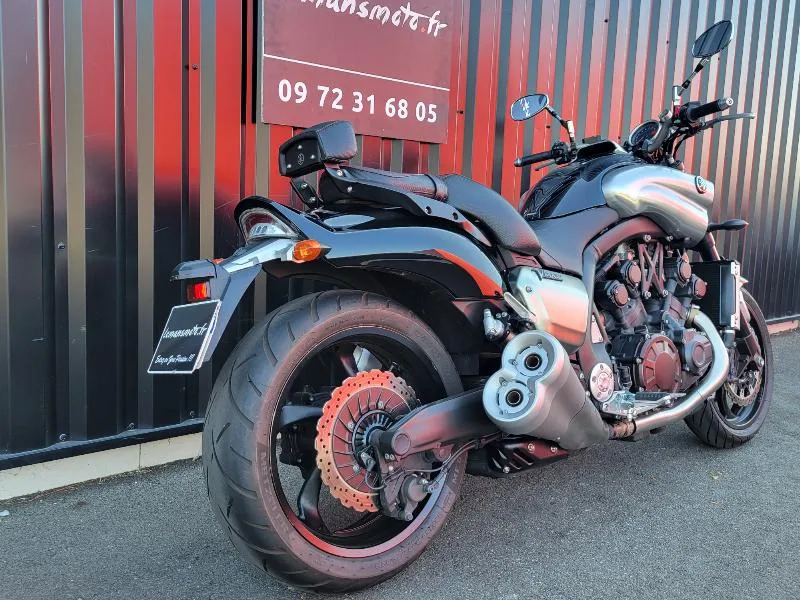 VMAX 1700