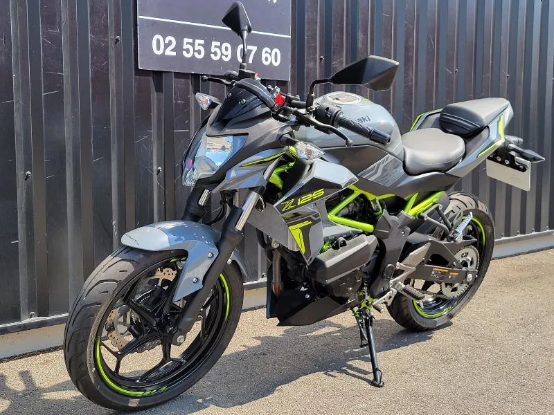 Z125