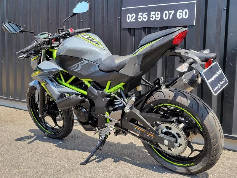 Z125