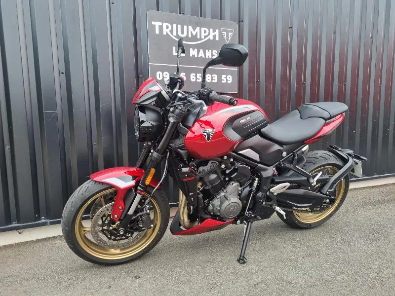 TRIDENT 800