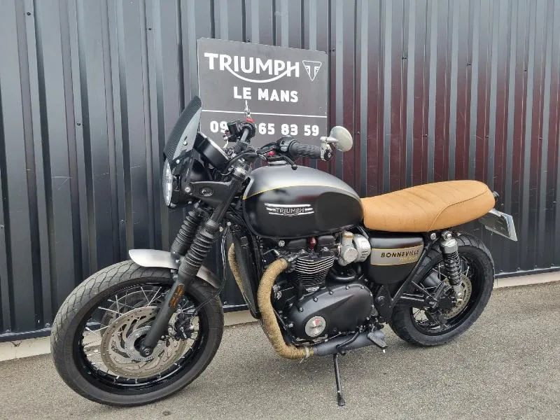 BONNEVILLE T120 Black GOLD LINE Edition