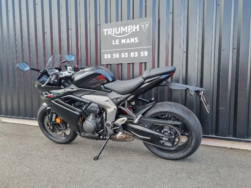 	DAYTONA 660