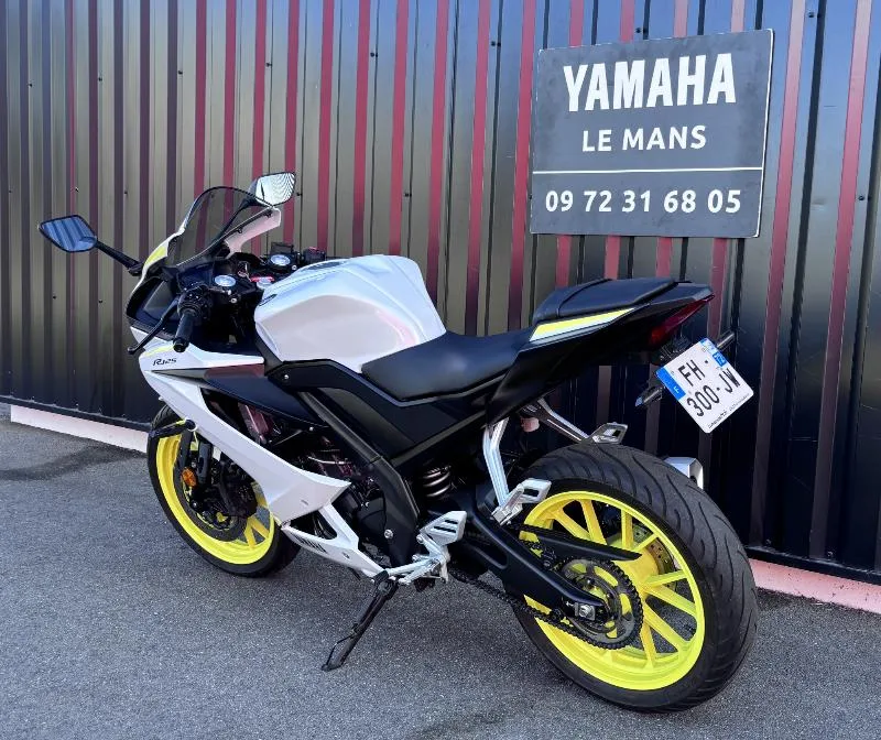 YZFR 125