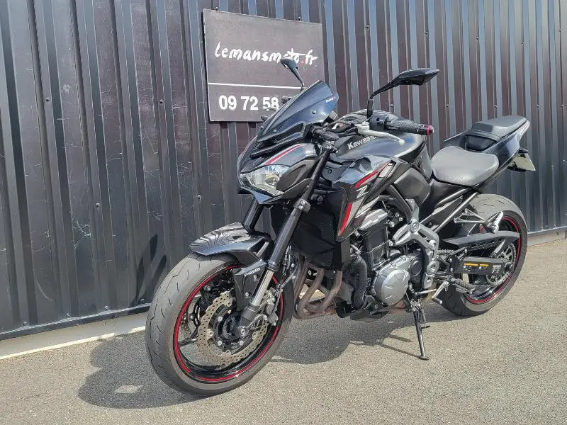 Z 900
