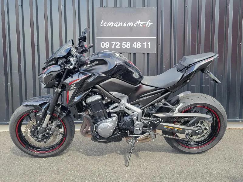 Z 900