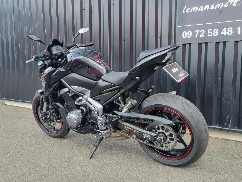 Z 900