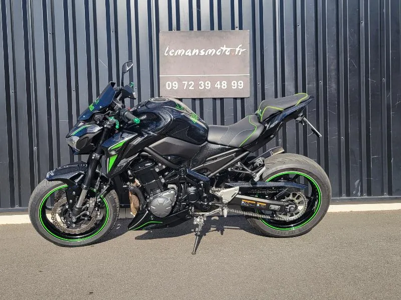 Z 900