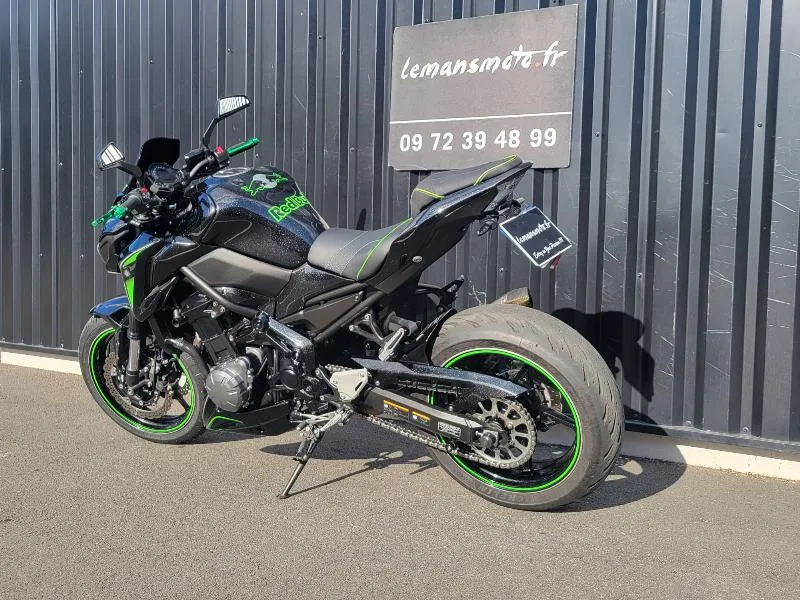 Z 900