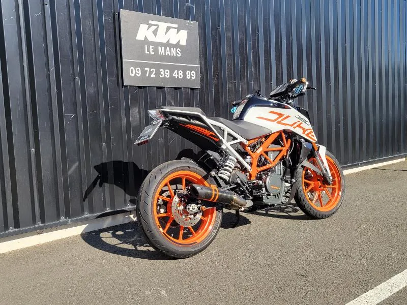 390 DUKE