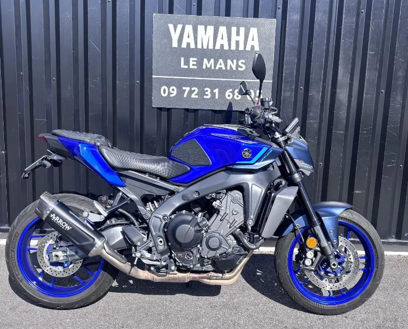 MT09