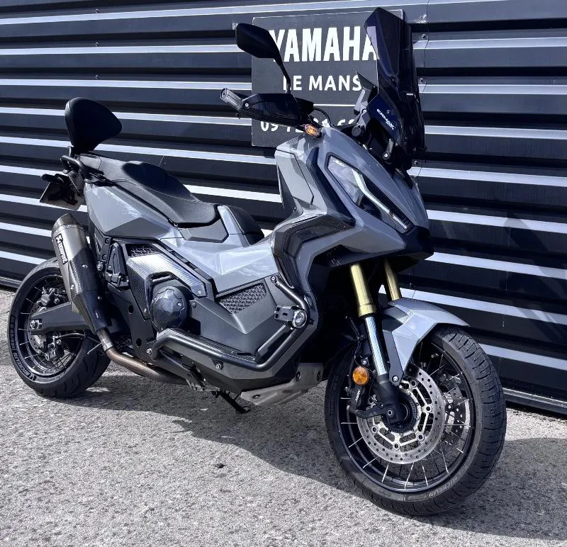 XADV 750 DCT