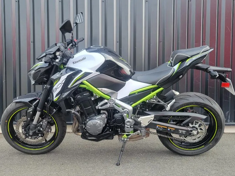 Z 900