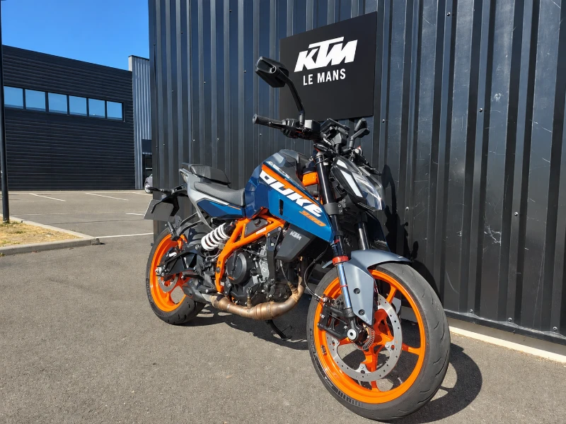 390 DUKE ABS