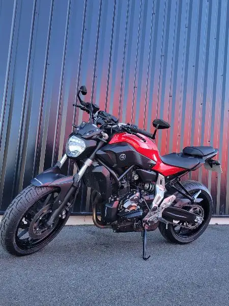 MT07