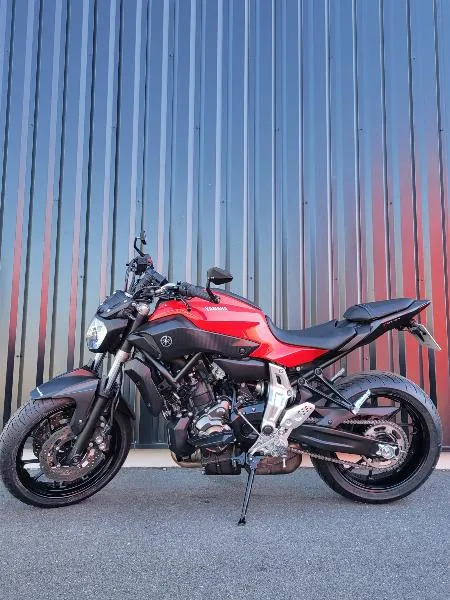 MT07
