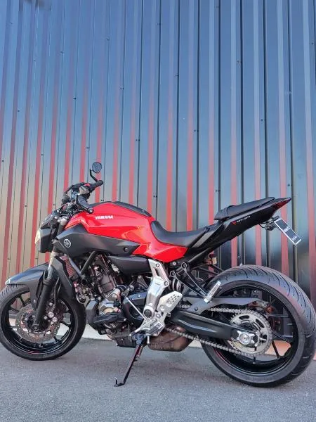 MT07