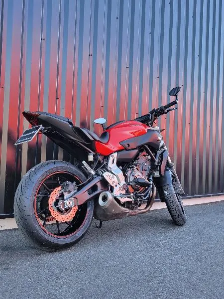 MT07