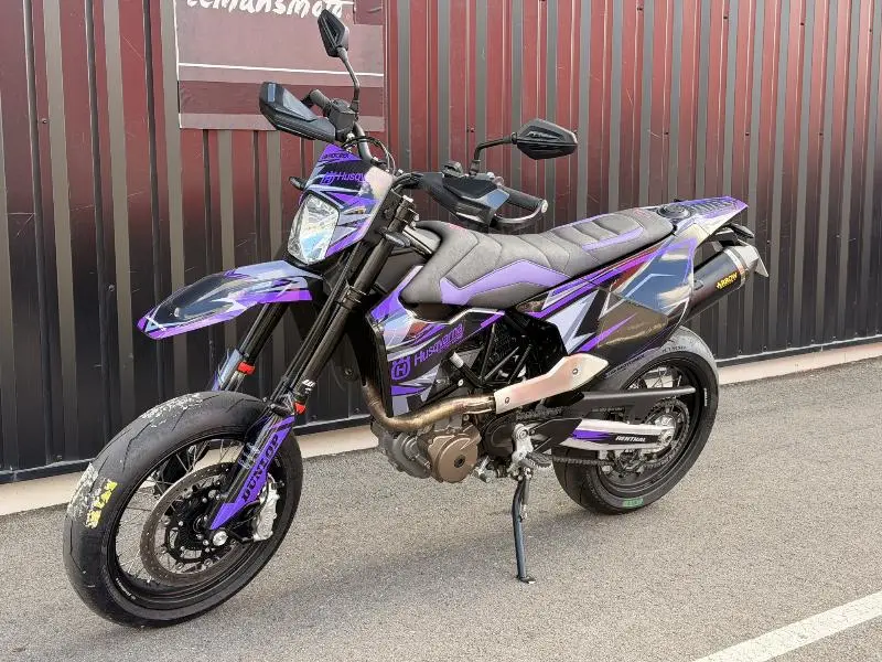 701 SUPERMOTO