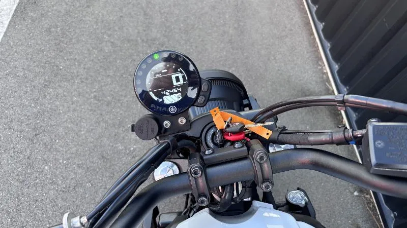 XSR 700