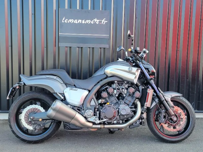 VMAX 1700 2016
