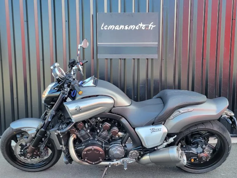 VMAX 1700