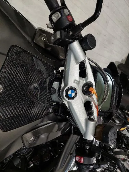 K 1300 R
